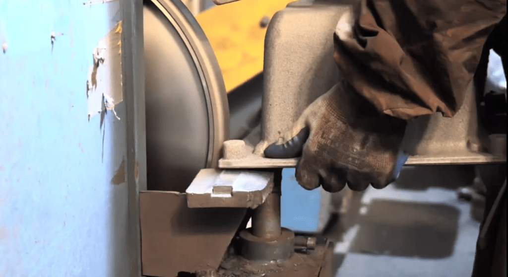 CGS heavy duty pedestal grinder performs perfect casting finishing job