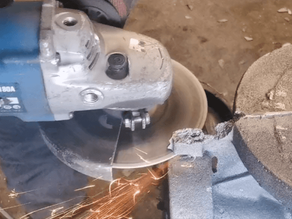 7" cast cutting disc
