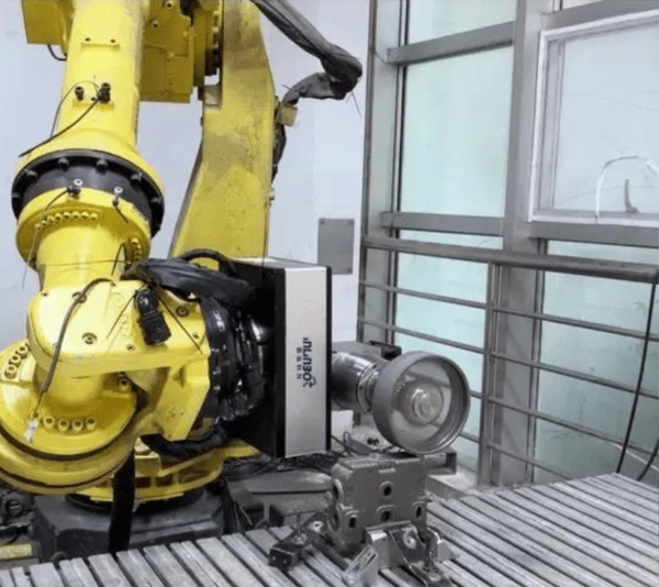 robot grinding ductile iron parts with CGS diamond grinding wheel