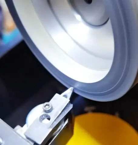 PCD AND pcbn tool grinding wheel suppliers